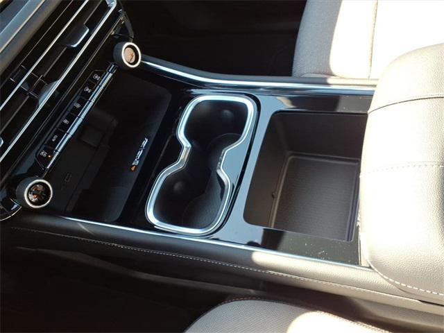 new 2026 Chevrolet Traverse car, priced at $48,340