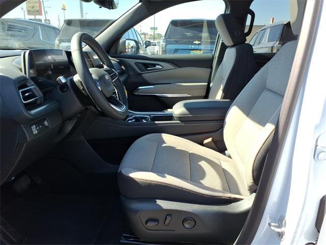 new 2026 Chevrolet Traverse car, priced at $48,340