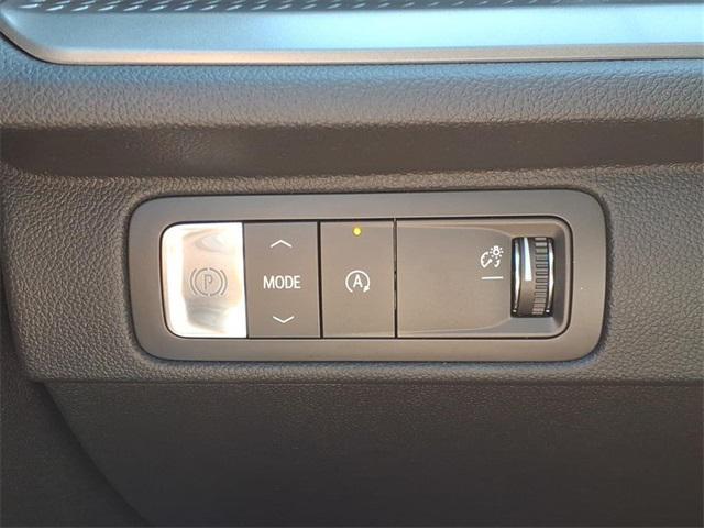 new 2026 Chevrolet Traverse car, priced at $48,340