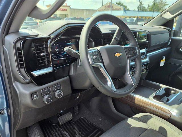 new 2025 Chevrolet Silverado 3500 car, priced at $73,043