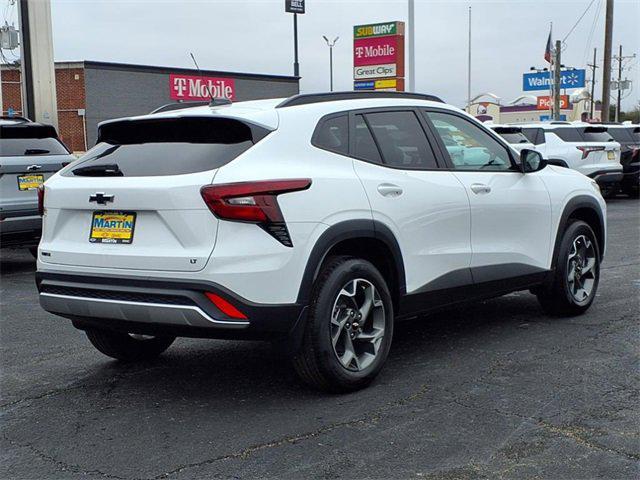 new 2025 Chevrolet Trax car, priced at $22,724