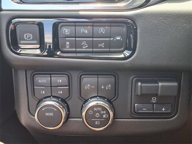 new 2025 GMC Yukon XL car, priced at $77,278