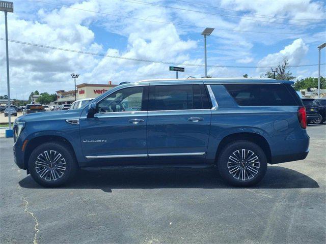 new 2025 GMC Yukon XL car, priced at $77,278