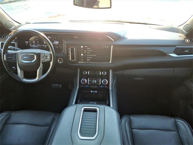 used 2022 GMC Yukon car, priced at $61,996
