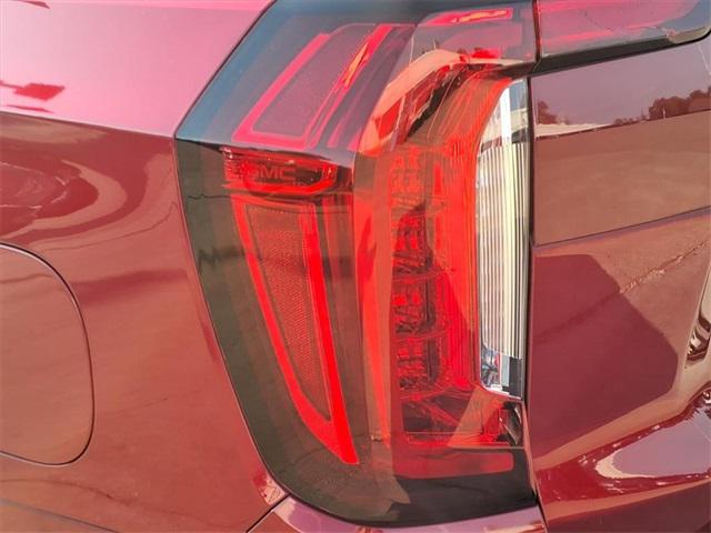 used 2022 GMC Yukon car, priced at $61,996
