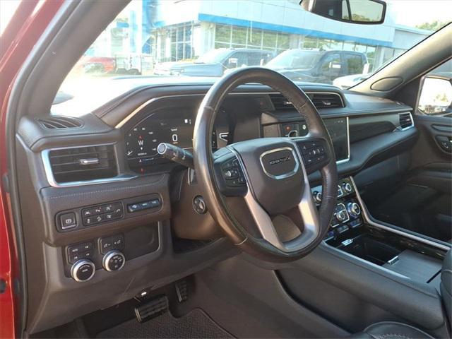 used 2022 GMC Yukon car, priced at $61,996