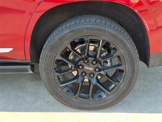 used 2022 GMC Yukon car, priced at $61,996