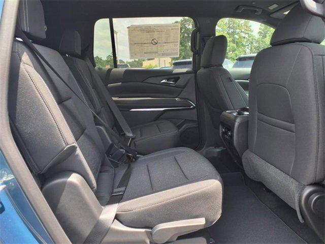 new 2025 Chevrolet Traverse car, priced at $41,693