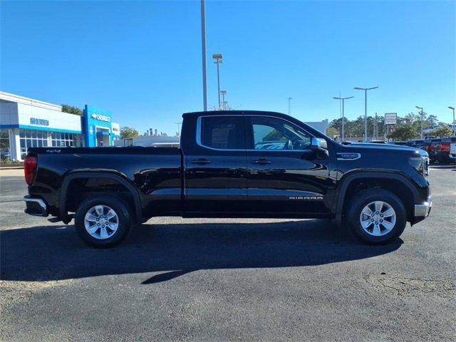 new 2025 GMC Sierra 1500 car, priced at $56,185