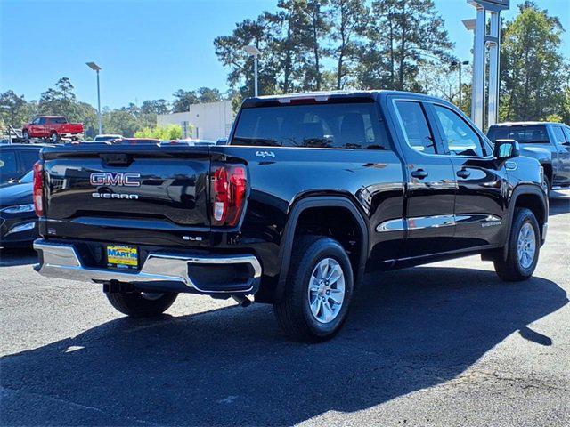 new 2025 GMC Sierra 1500 car, priced at $56,185