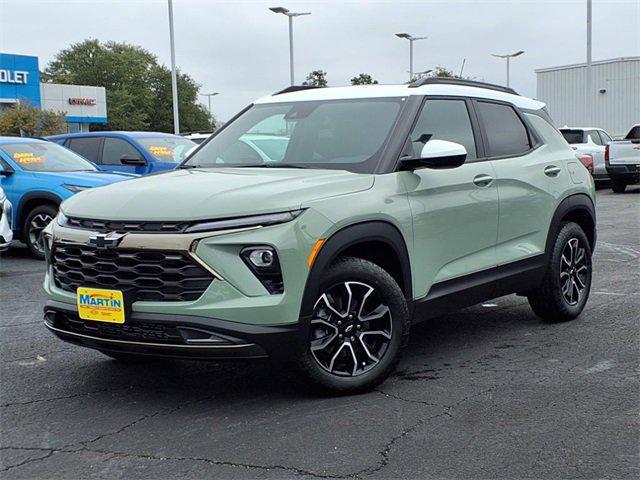 new 2025 Chevrolet TrailBlazer car, priced at $31,330