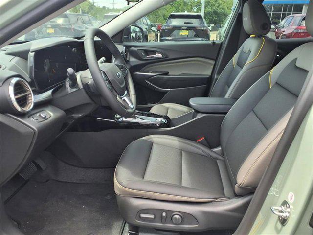 new 2025 Chevrolet Trax car, priced at $24,913