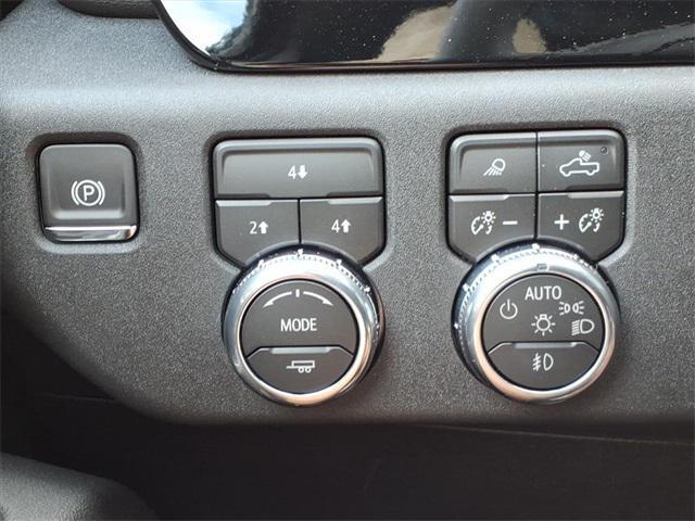 new 2026 GMC Sierra 2500 car, priced at $70,810