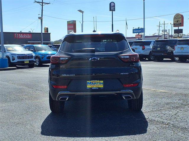 new 2025 Chevrolet TrailBlazer car, priced at $31,325