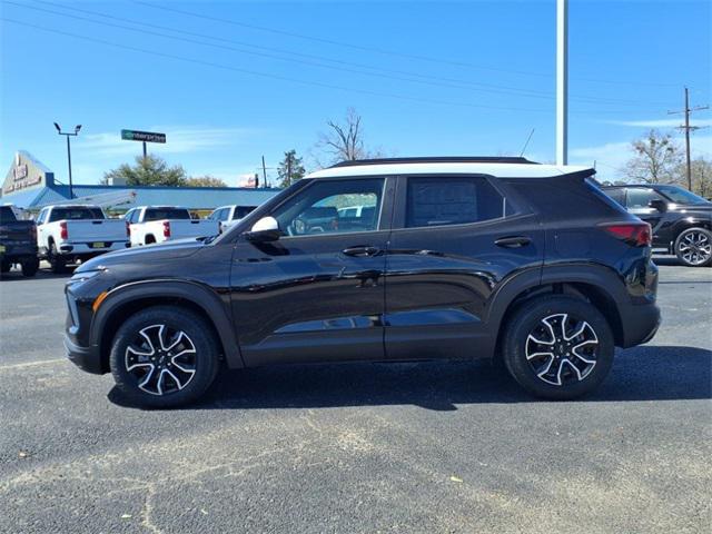new 2025 Chevrolet TrailBlazer car, priced at $33,325