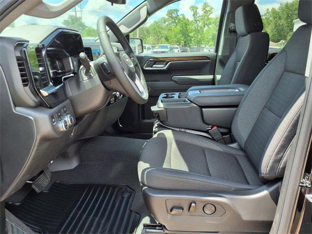 new 2025 GMC Sierra 1500 car, priced at $51,758