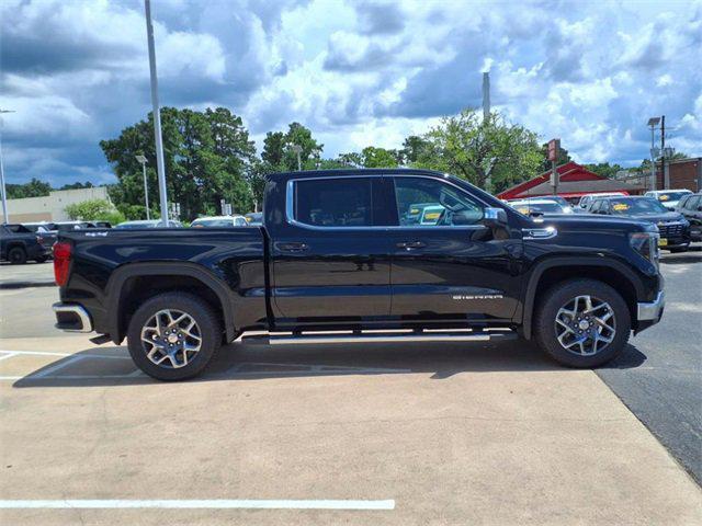 new 2025 GMC Sierra 1500 car, priced at $51,758