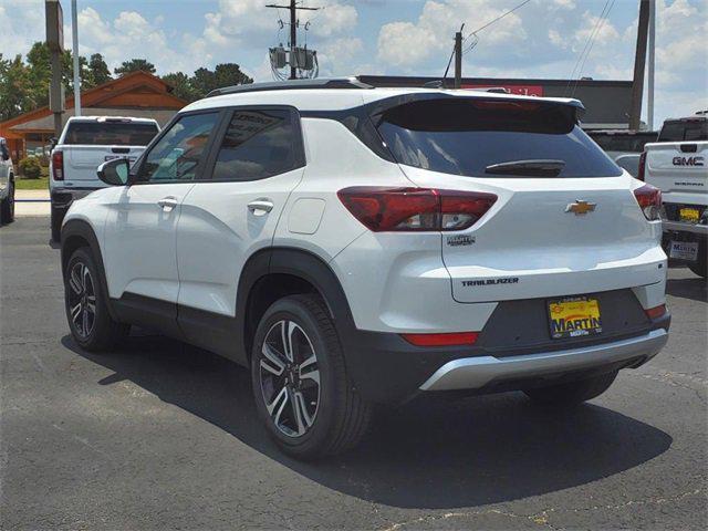 new 2024 Chevrolet TrailBlazer car, priced at $29,105