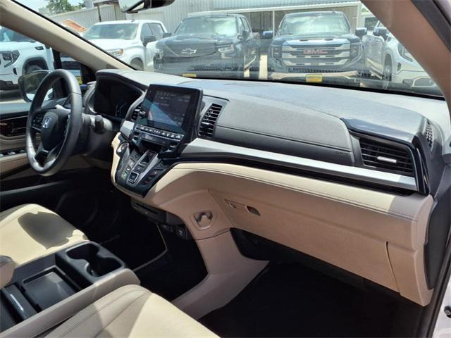 used 2024 Honda Odyssey car, priced at $41,996