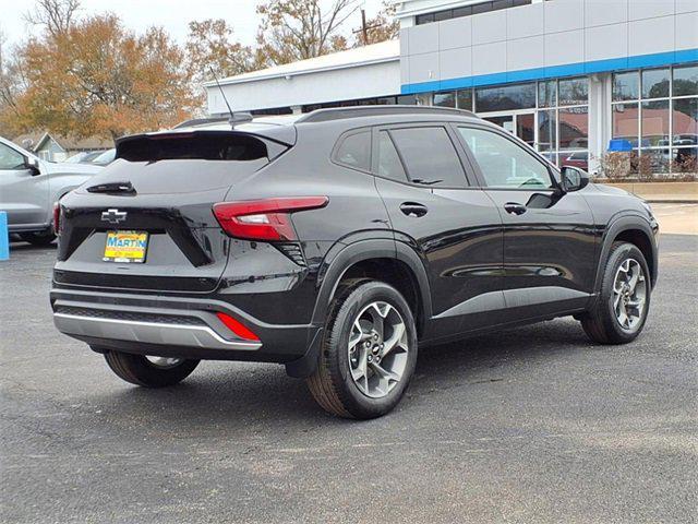 new 2025 Chevrolet Trax car, priced at $24,179