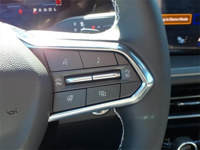 new 2026 Chevrolet Traverse car, priced at $45,019