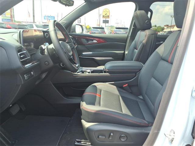 new 2026 Chevrolet Traverse car, priced at $61,184