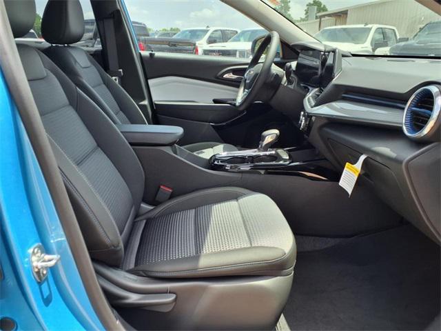 used 2025 Chevrolet Trax car
