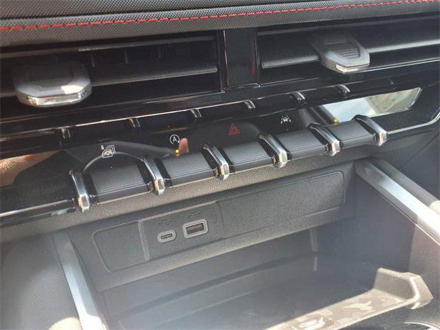 new 2025 Chevrolet Colorado car, priced at $45,433