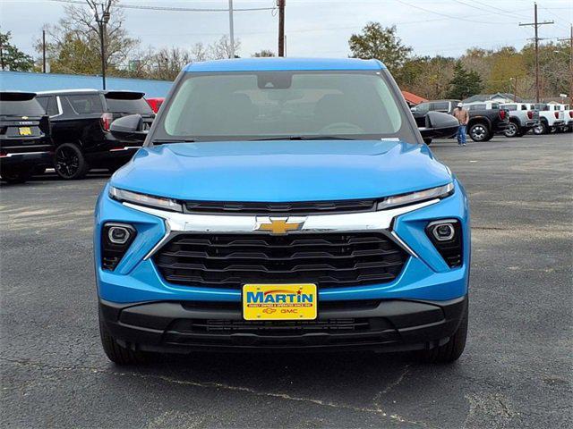 new 2025 Chevrolet TrailBlazer car, priced at $23,575