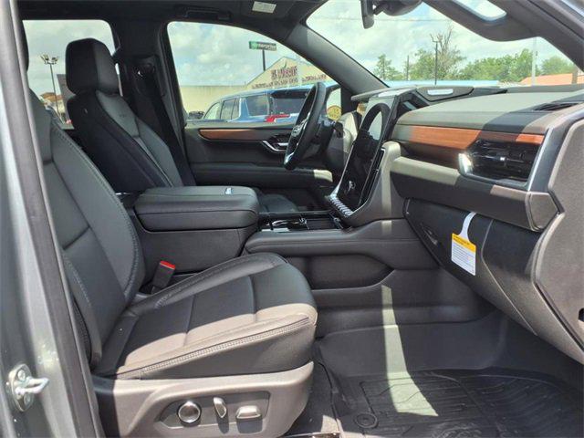 new 2025 GMC Yukon car, priced at $86,158
