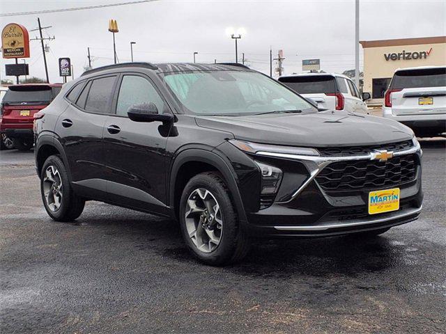 new 2025 Chevrolet Trax car, priced at $25,584