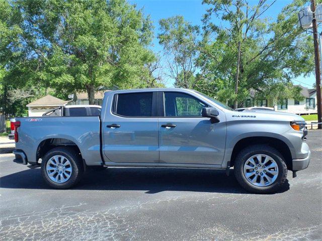 new 2025 Chevrolet Silverado 1500 car, priced at $43,240