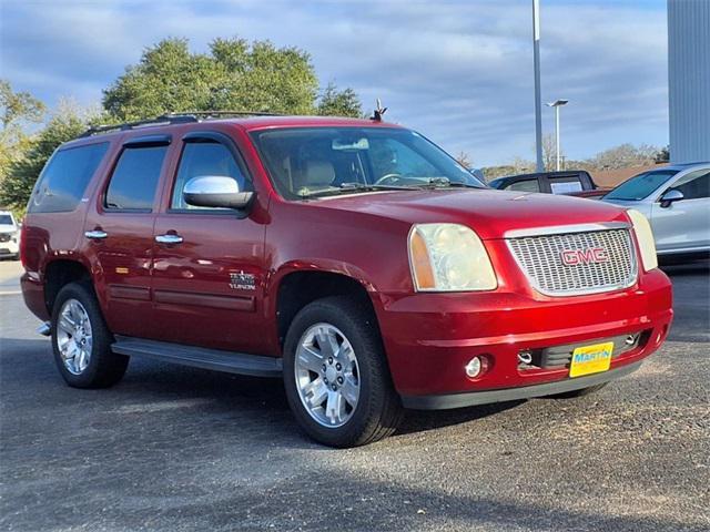 used 2012 GMC Yukon car, priced at $15,900