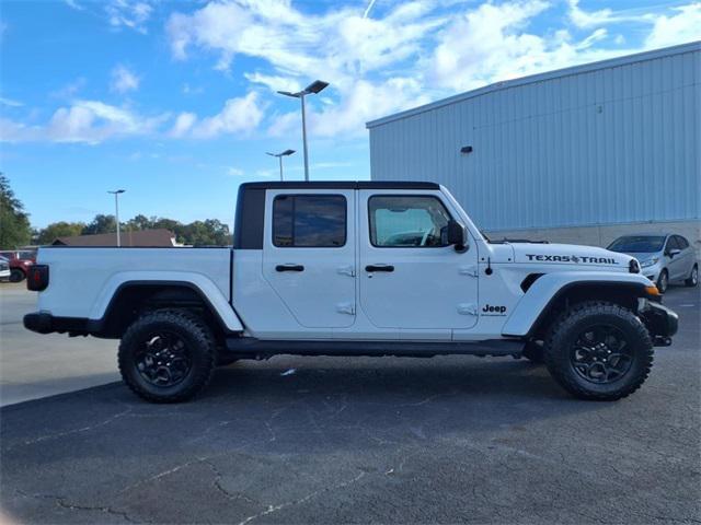 used 2023 Jeep Gladiator car, priced at $36,610