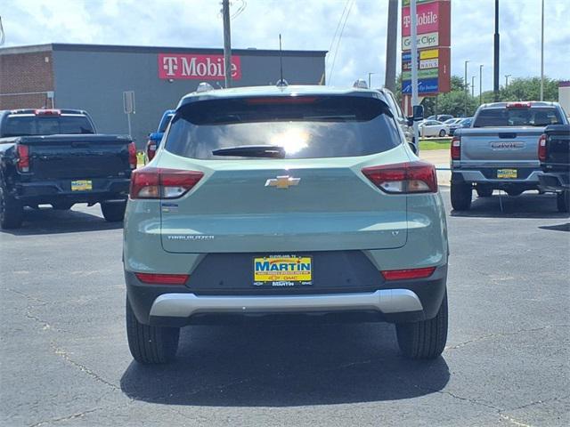 new 2026 Chevrolet TrailBlazer car, priced at $30,430