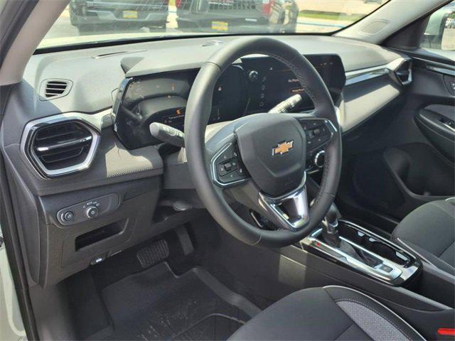 new 2026 Chevrolet TrailBlazer car, priced at $27,653