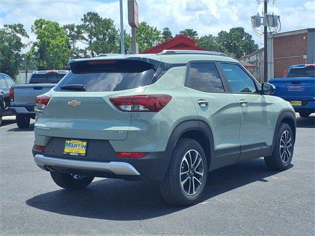 new 2026 Chevrolet TrailBlazer car, priced at $27,653