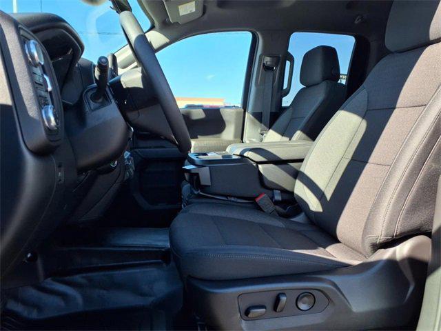 new 2025 GMC Sierra 1500 car, priced at $41,260