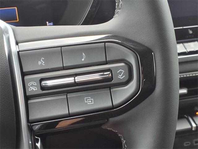 used 2025 Chevrolet Colorado car, priced at $32,644