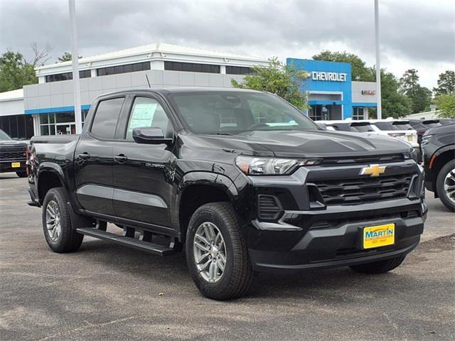 used 2025 Chevrolet Colorado car, priced at $32,644