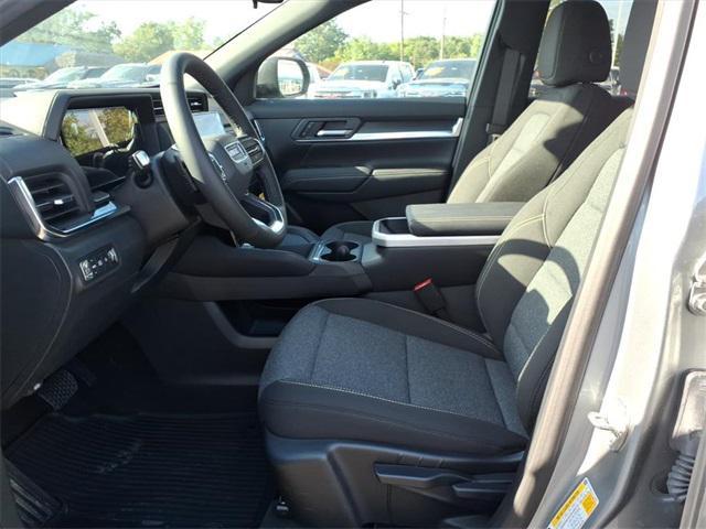 new 2026 GMC Terrain car, priced at $33,015