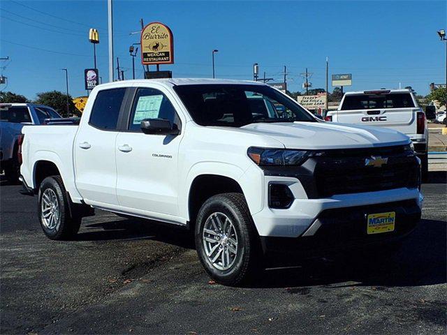 new 2024 Chevrolet Colorado car, priced at $38,145