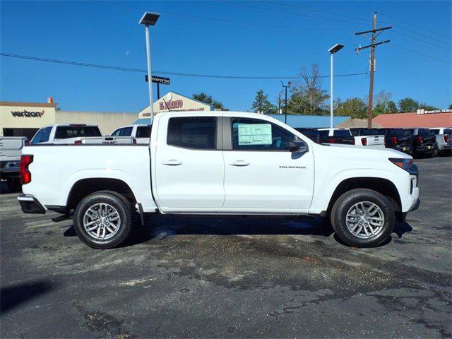 new 2024 Chevrolet Colorado car, priced at $38,145