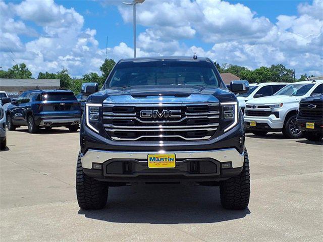 new 2025 GMC Sierra 1500 car, priced at $66,193
