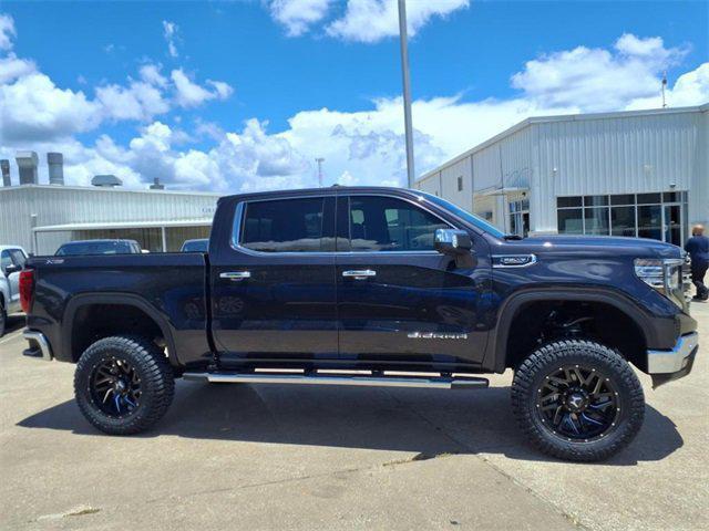 new 2025 GMC Sierra 1500 car, priced at $66,193