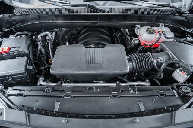 new 2025 Chevrolet Suburban car, priced at $86,545