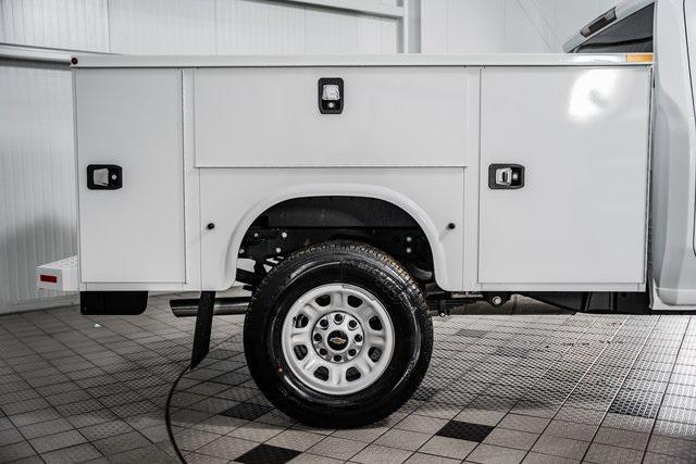 new 2025 Chevrolet Silverado 3500 car, priced at $55,988