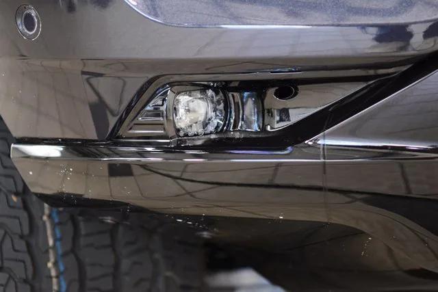new 2025 Chevrolet Suburban car, priced at $81,430