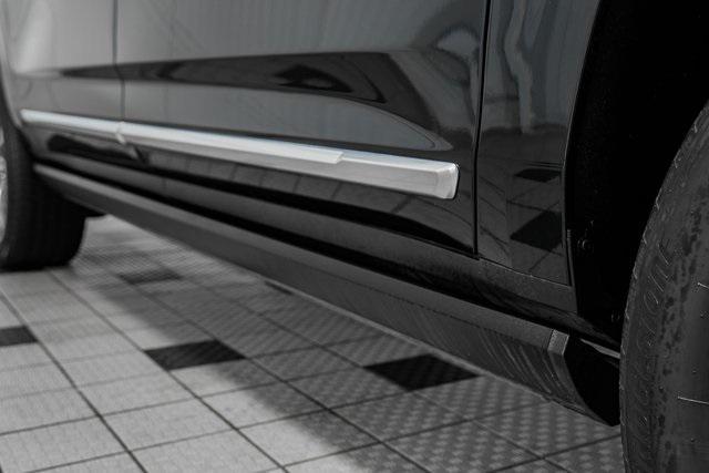 used 2021 GMC Yukon XL car, priced at $51,999