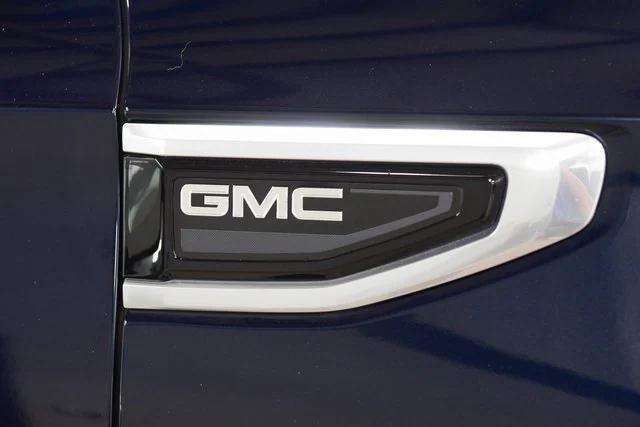 used 2021 GMC Yukon XL car, priced at $48,777